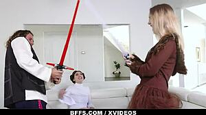 Star Wars pornografická paródia s skupinou geekov v kostýmoch