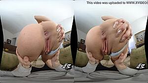 Sex virtual cu sâni mici și penis mare în video HD