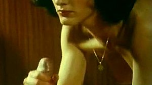 Grupni seks, oralni seks i hardcore jebanje u italijanskom retro filmu