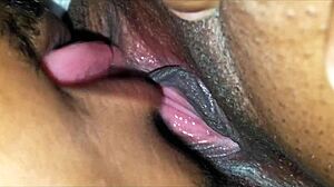 Adolescente negra de 18 anos experimenta sexo POV intenso com um pau preto grande